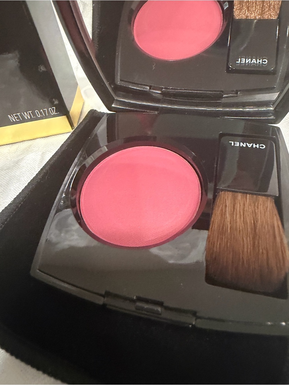 CHANEL Joues Contraste Powder Blush - Rose Ruban Pink #602 New - Picture 2 of 8